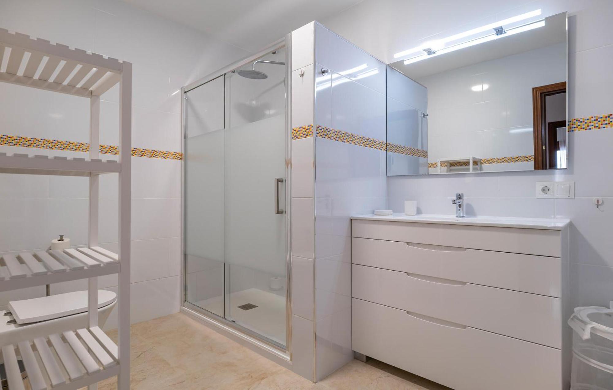 Lovely Home In Benalmadena With Kitchen Buitenkant foto
