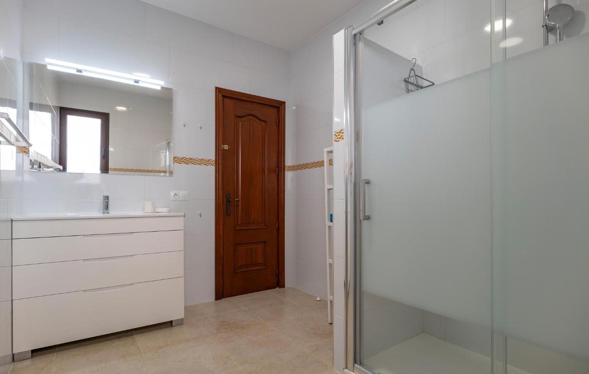 Lovely Home In Benalmadena With Kitchen Buitenkant foto
