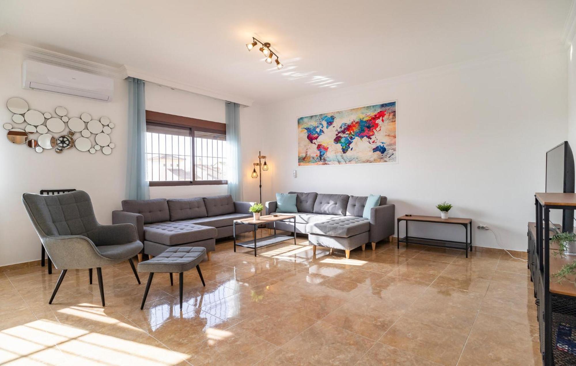 Lovely Home In Benalmadena With Kitchen Buitenkant foto